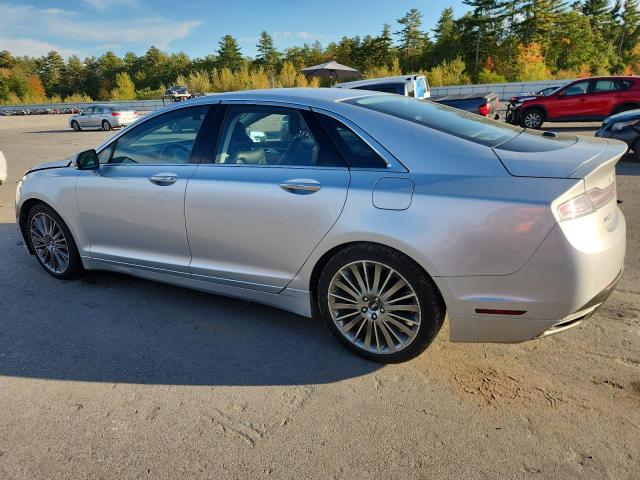 3LN6L2LU1DR821735 - 2013 LINCOLN MKZ HYBRID SILVER photo 2