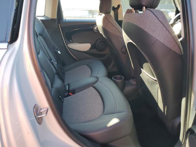 WMWXU3C54G2D29097 - 2016 MINI COOPER S 银色 照片 10