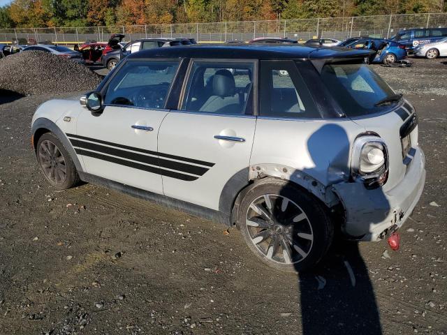 WMWXU3C54G2D29097 - 2016 MINI COOPER S 银色 照片 2