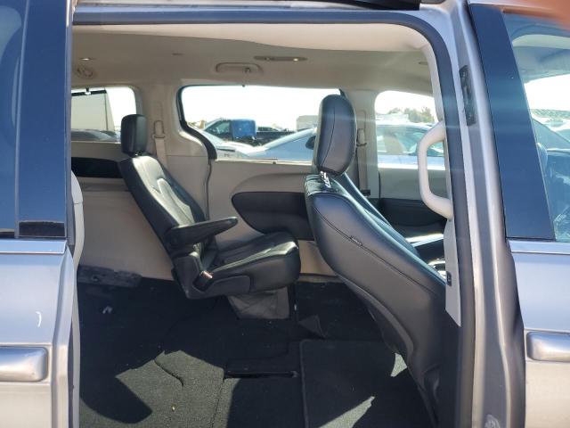 2C4RC1BG2HR642171 - 2017 CHRYSLER PACIFICA TOURING L SILVER photo 11