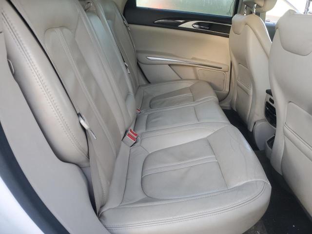 3LN6L2LU2GR625582 - 2016 LINCOLN MKZ HYBRID WHITE photo 10