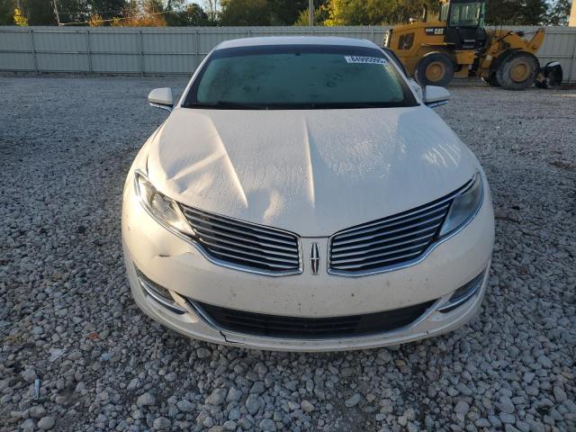 3LN6L2LU2GR625582 - 2016 LINCOLN MKZ HYBRID WHITE photo 5