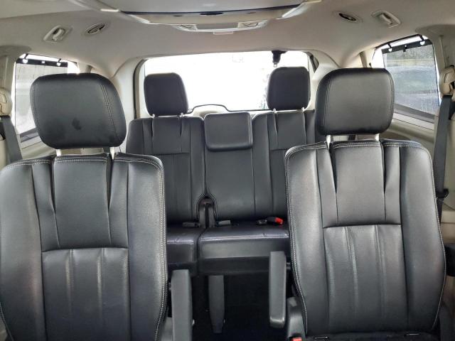 2C4RC1CGXGR285934 - 2016 CHRYSLER TOWN & COU TOURING L WHITE photo 10