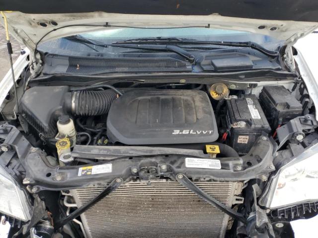 2C4RC1CGXGR285934 - 2016 CHRYSLER TOWN & COU TOURING L WHITE photo 12