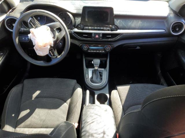 3KPF24AD6KE106962 - 2019 KIA FORTE FE BLACK photo 8