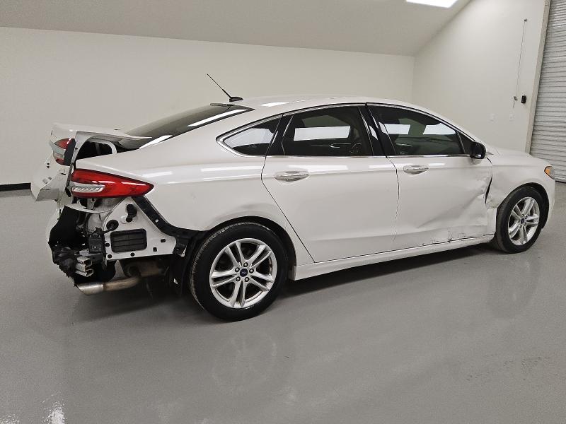 3FA6P0HD6JR151722 - 2018 FORD FUSION SE Ağ foto 3