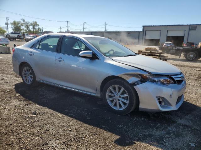 4T4BF1FK9CR230141 - 2012 TOYOTA CAMRY BASE 银色 照片 4