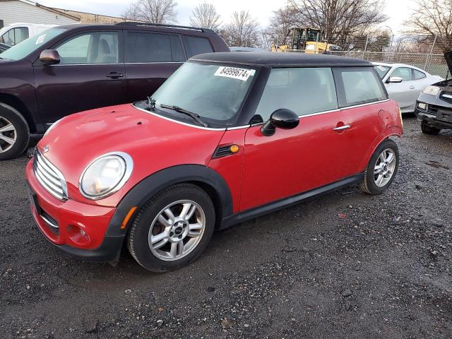 WMWSU3C55DT373591 - 2013 MINI COOPER RED photo 1