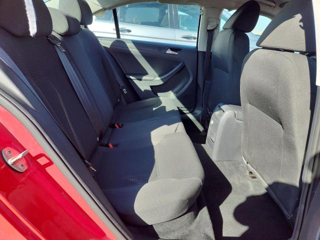 3VW2K7AJ3FM357341 - 2015 VOLKSWAGEN JETTA BASE RED photo 10