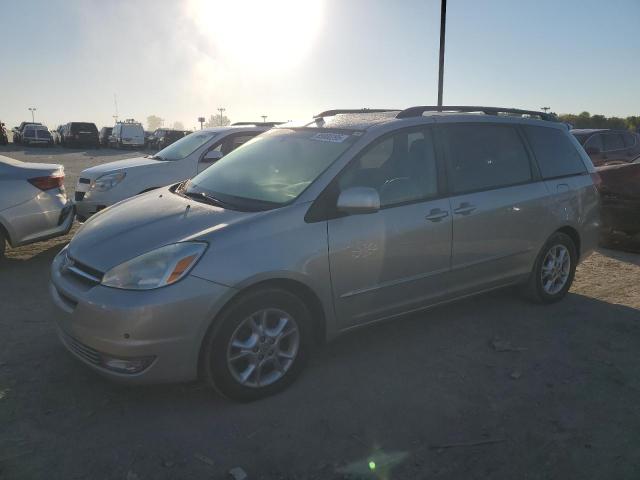 2004 TOYOTA SIENNA XLE, 