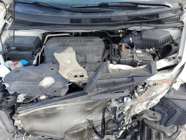 5FNRL5H9XGB067232 - 2016 HONDA ODYSSEY TOURING WHITE photo 12