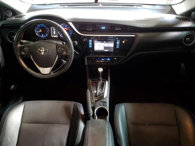 2T1BURHE3HC910891 - 2017 TOYOTA COROLLA L RED photo 8