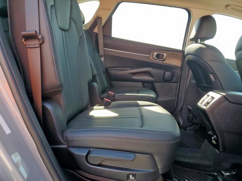 5XYRHDLF0PG169642 - 2023 KIA SORENTO EX Сірий фото 11