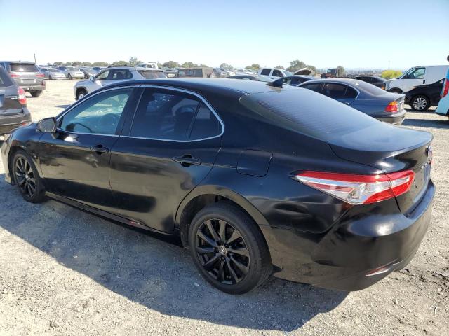 4T1B11HK1KU250470 - 2019 TOYT CAMRY L BLACK photo 2