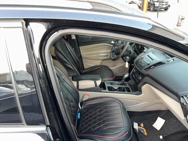 1FMCU0GD8JUA75237 - 2018 FORD ESCAPE SE Noir photo 5