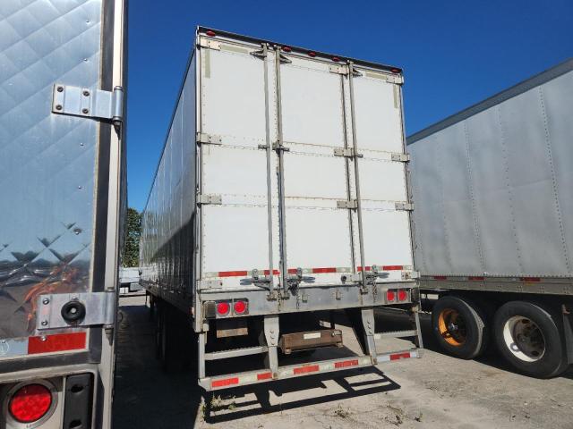 1UYVS2484DM630308 - 2013 UTILITY VS2RA Beyaz fotoğraf 3