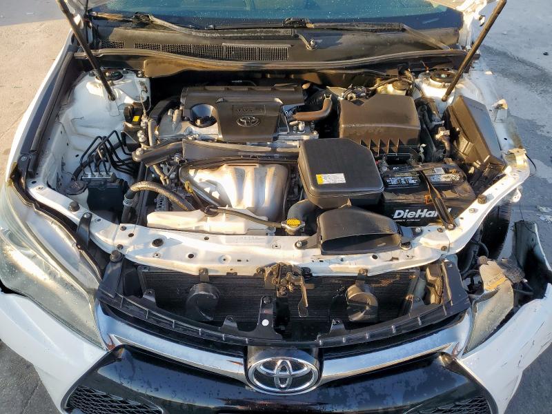 4T1BF1FKXFU995342 - 2015 TOYOTA CAMRY LE WHITE photo 11