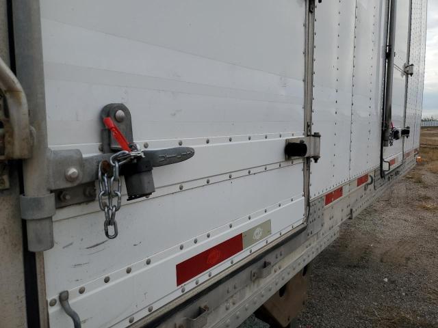 1UYVS2539AU834066 - 2010 UTILITY VS2RA 白色 照片 5