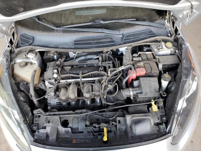 3FADP4BJ6JM135143 - 2018 FORD FIESTA SE SILVER photo 11