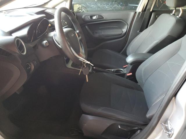 3FADP4BJ6JM135143 - 2018 FORD FIESTA SE SILVER photo 7