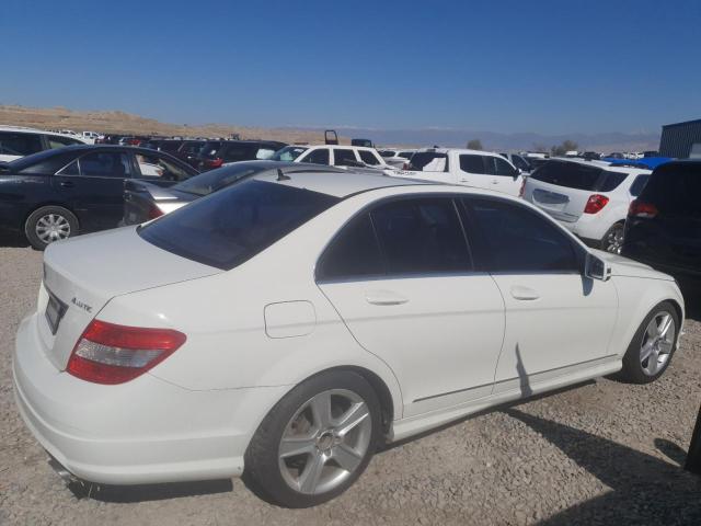 WDDGF8BB8BR155670 - 2011 MERCEDES-BENZ C 300 4MATIC WHITE photo 3