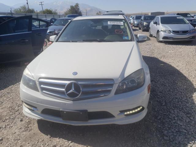 WDDGF8BB8BR155670 - 2011 MERCEDES-BENZ C 300 4MATIC WHITE photo 5