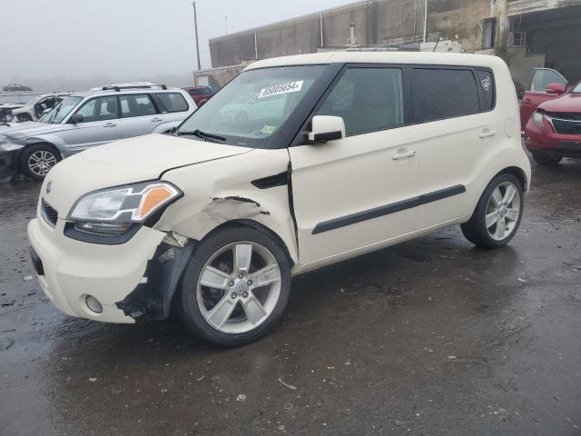 KNDJT2A28B7715089 - 2011 KIA SOUL + CREAM photo 1