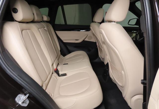 WBXHU7C37J5L05511 - 2018 BMW X1 SDRIVE28I BROWN photo 6