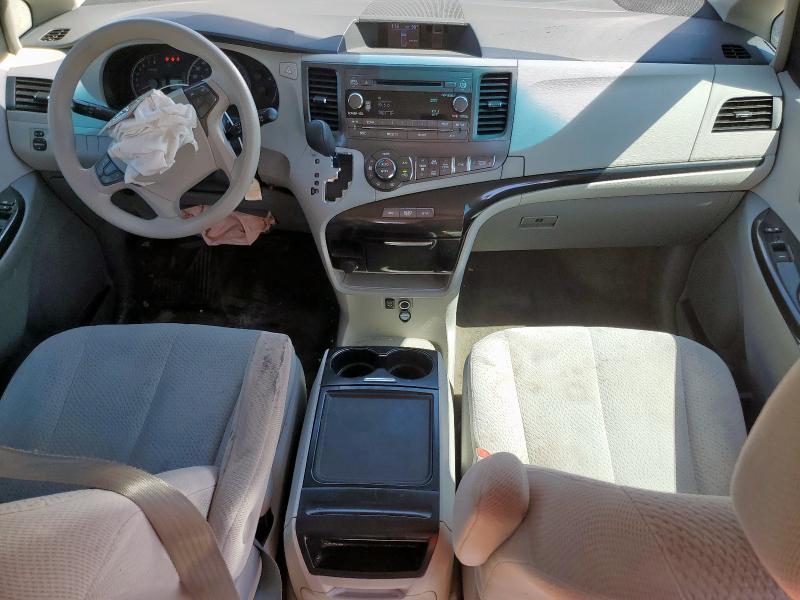 5TDKK3DC4DS298306 - 2013 TOYOTA SIENNA LE მუქწითელი ფოტო 8