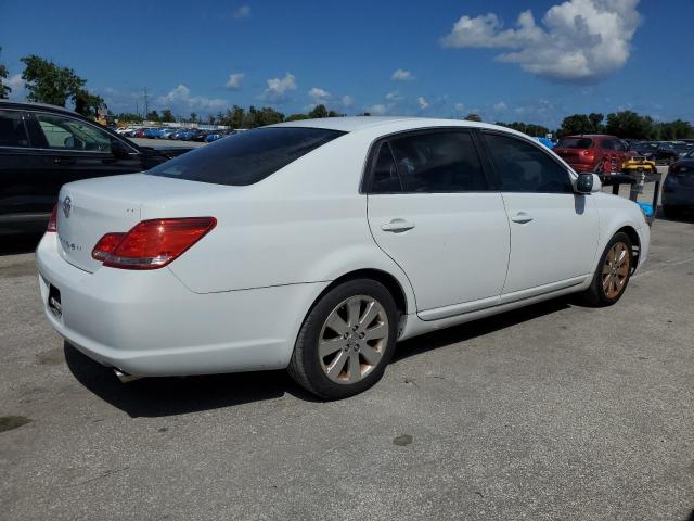 4T1BK36B46U119244 - 2006 TOYOTA AVALON XL WHITE photo 3