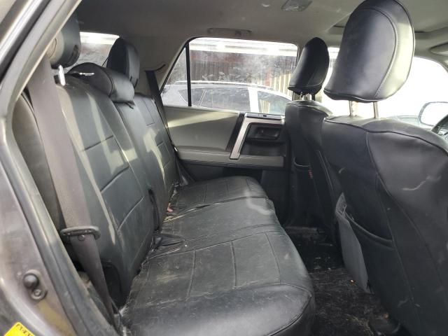 JTEBU5JR1B5062189 - 2011 TOYOTA 4RUNNER SR5 GRAY photo 11