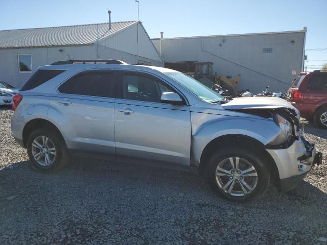 1GNFLFEK7FZ144445 - 2015 CHEVROLET EQUINOX LT Srebrny zdjęcie 4