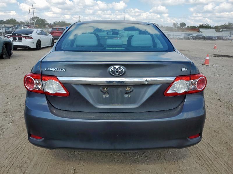 5YFBU4EE6DP138629 - 2013 TOYOTA COROLLA BASE Сірий фото 6
