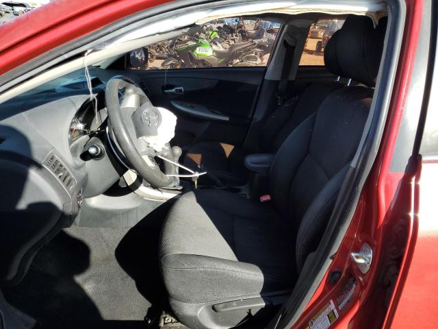 2T1BU4EE8CC835346 - 2012 TOYOTA COROLLA BASE Rot Foto 7