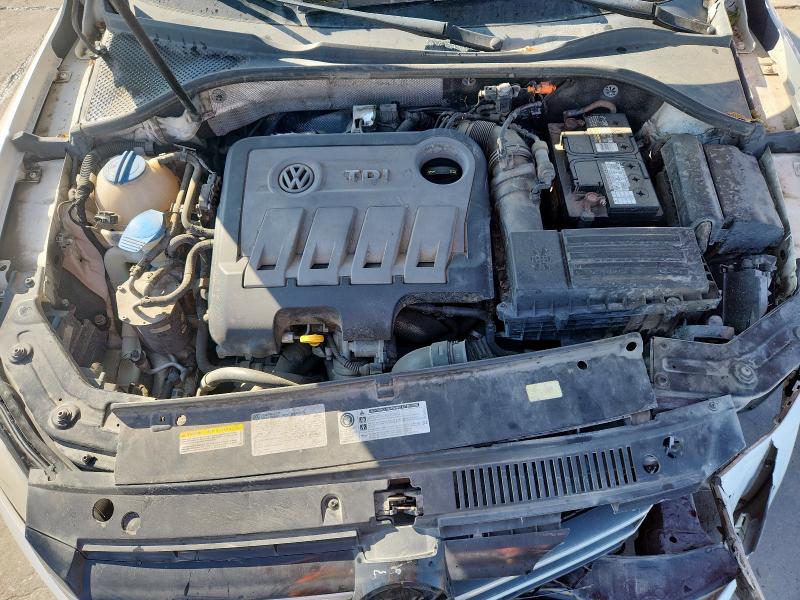 1VWCN7A38EC111267 - 2014 VOLKSWAGEN PASSAT SEL WHITE photo 11