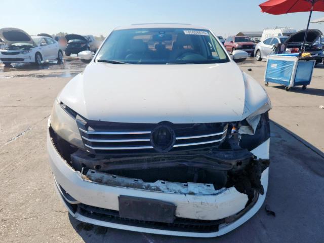 1VWCN7A38EC111267 - 2014 VOLKSWAGEN PASSAT SEL WHITE photo 5
