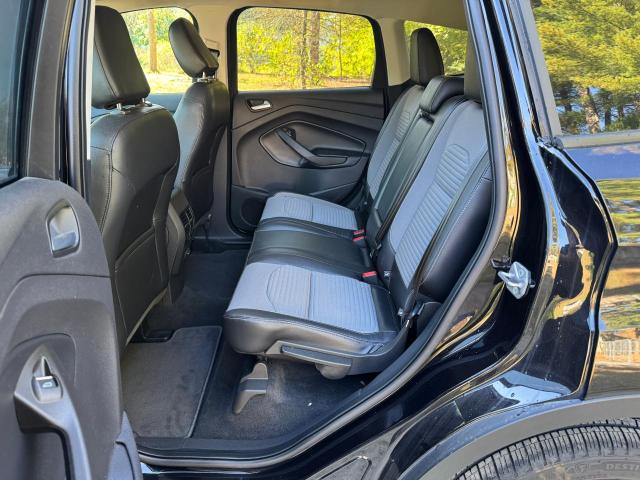 1FMCU9GD4KUB73560 - 2019 FORD ESCAPE SE أسود صورة 12