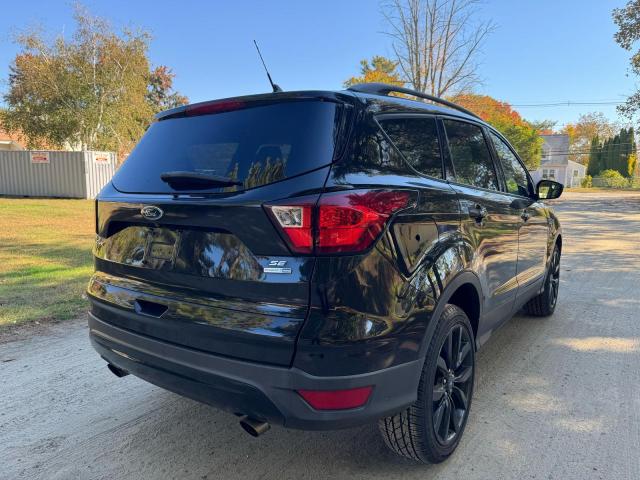 1FMCU9GD4KUB73560 - 2019 FORD ESCAPE SE أسود صورة 4