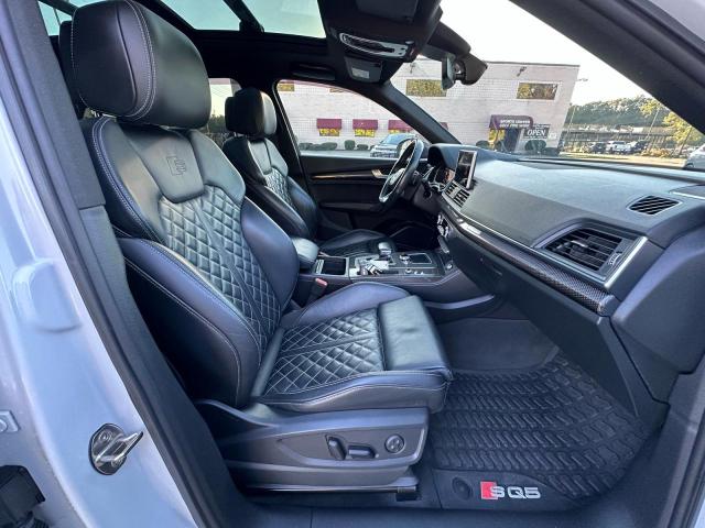 WA1C4AFY9K2081540 - 2019 AUDI SQ5 PRESTIGE WHITE photo 5