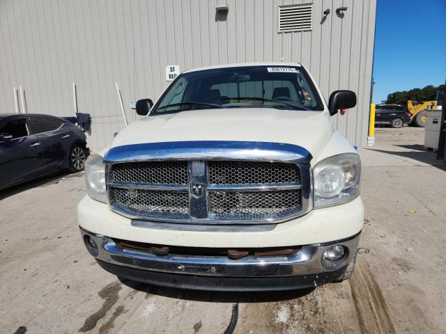 1D7HU18218J210511 - 2008 DODGE RAM 1500 ST WHITE photo 5