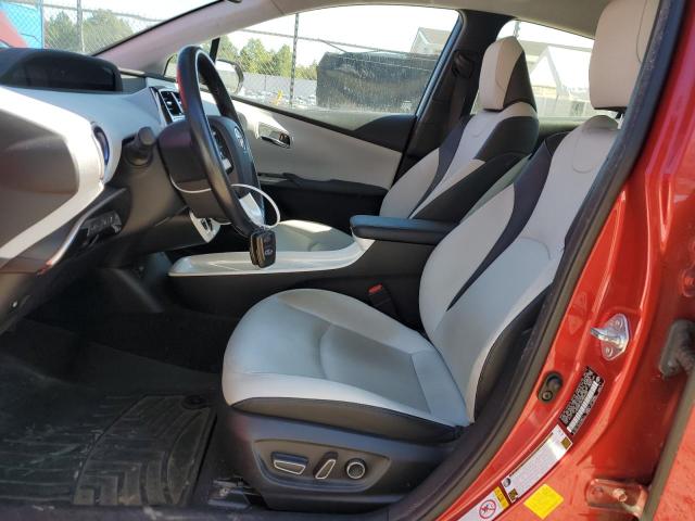 JTDKARFU5H3538935 - 2017 TOYOTA PRIUS RED photo 7