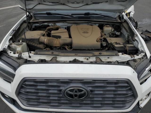 3TMCZ5AN8NM530005 - 2022 TOYOTA TACOMA DOUBLE CAB WHITE photo 11