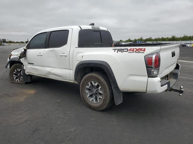 3TMCZ5AN8NM530005 - 2022 TOYOTA TACOMA DOUBLE CAB WHITE photo 2