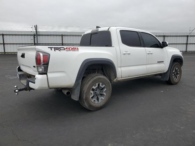 3TMCZ5AN8NM530005 - 2022 TOYOTA TACOMA DOUBLE CAB WHITE photo 3