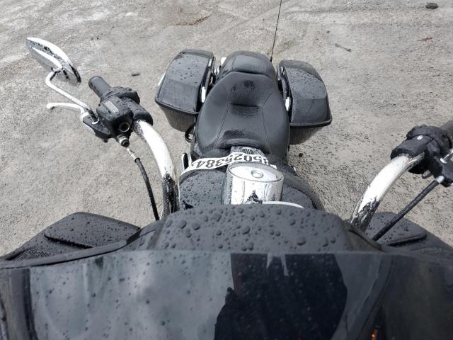 1HD1KHC19PB636690 - 2023 HARLEY-DAVIDSON FLTRX 黑色 照片 5