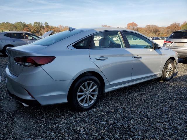 5NPE24AF4KH795537 - 2019 HYUNDAI SONATA SE SILVER photo 3