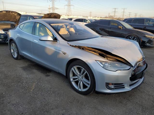 5YJSA1H16EFP32411 - 2014 TESLA MODEL S SILVER photo 4