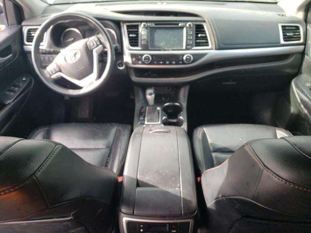 5TDJKRFH5GS237784 - 2016 TOYOTA HIGHLANDER XLE 银色 照片 8