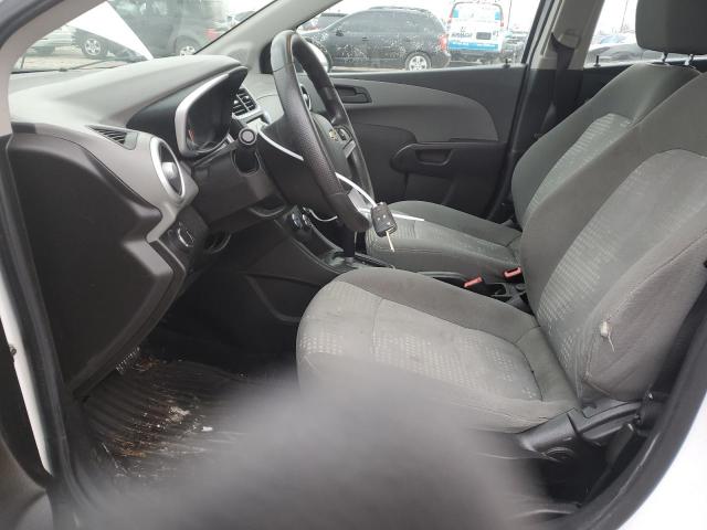 1G1JG6SH8J4103563 - 2018 CHEVROLET SONIC WHITE photo 7