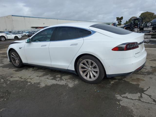 5YJSA1E23GF133188 - 2016 TESLA MODEL S WHITE photo 2